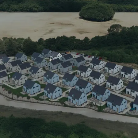 Ferienhaus Neu Rügen Resørt Großzügige, Gemütliche Doppelhaushälfte Neele Mit Terrasse *